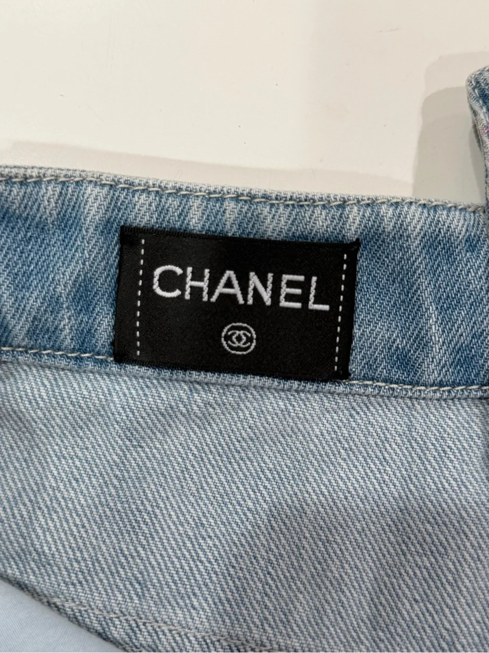 CHANEL Rainbow Pinstripe Denim Shorts Blue High Waisted CC Logo Size 27 US